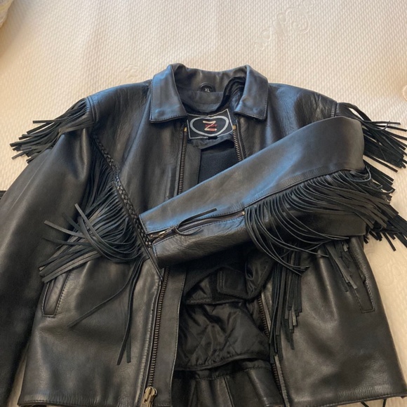 Zony, Inc. Jackets & Blazers - Black leather jacket